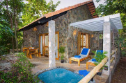 Voucher Valley Village Phu Quoc | Chill chua lanh voi can Bungalow sieu ung y