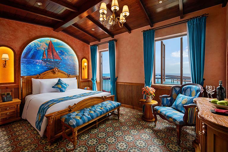 ME DAM PHONG CACH DIA TRUNG HAI voi Voucher Venice Hotel Phu Quoc sieu uu dai
