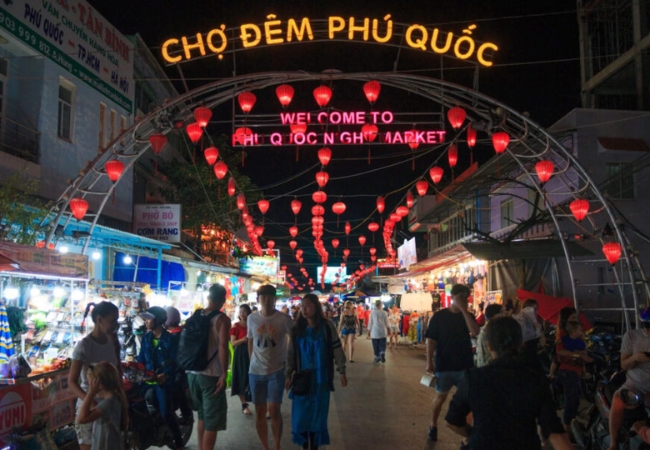 Chợ đêm Phú Quốc - Thiên đường ẩm thực về đêm